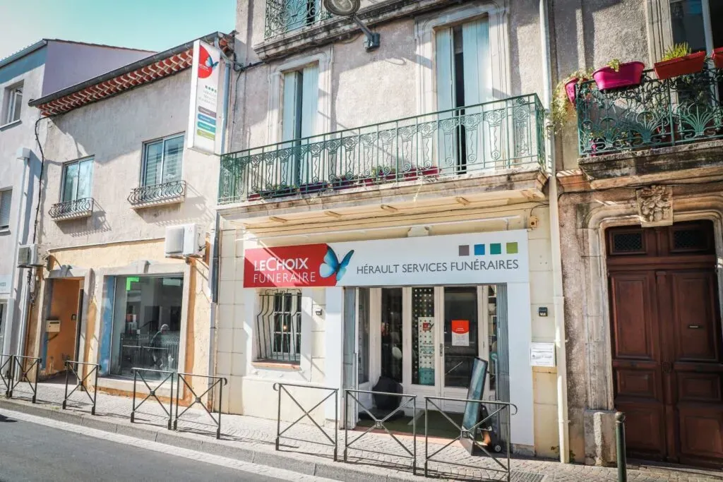 Devanture de l'agence Hérault Services Funéraires - Le Choix Funéraire